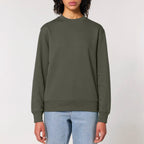 Unisex Heavyweight Organic Sweatshirt Khaki model female front Hollow System